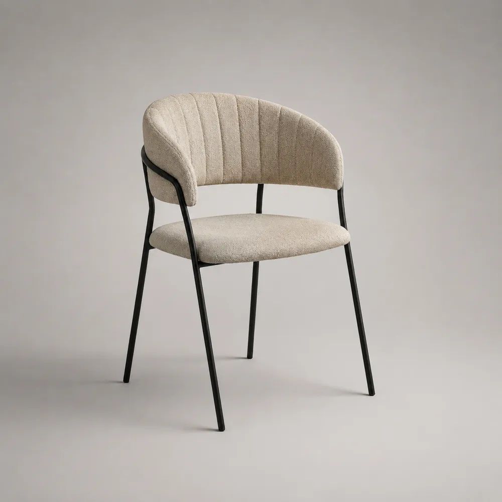 Chaise de salle à manger avec accoudoirs en bouclette polyester beige et acier noir, dossier arrondi, 57 × 58 × 78 cm